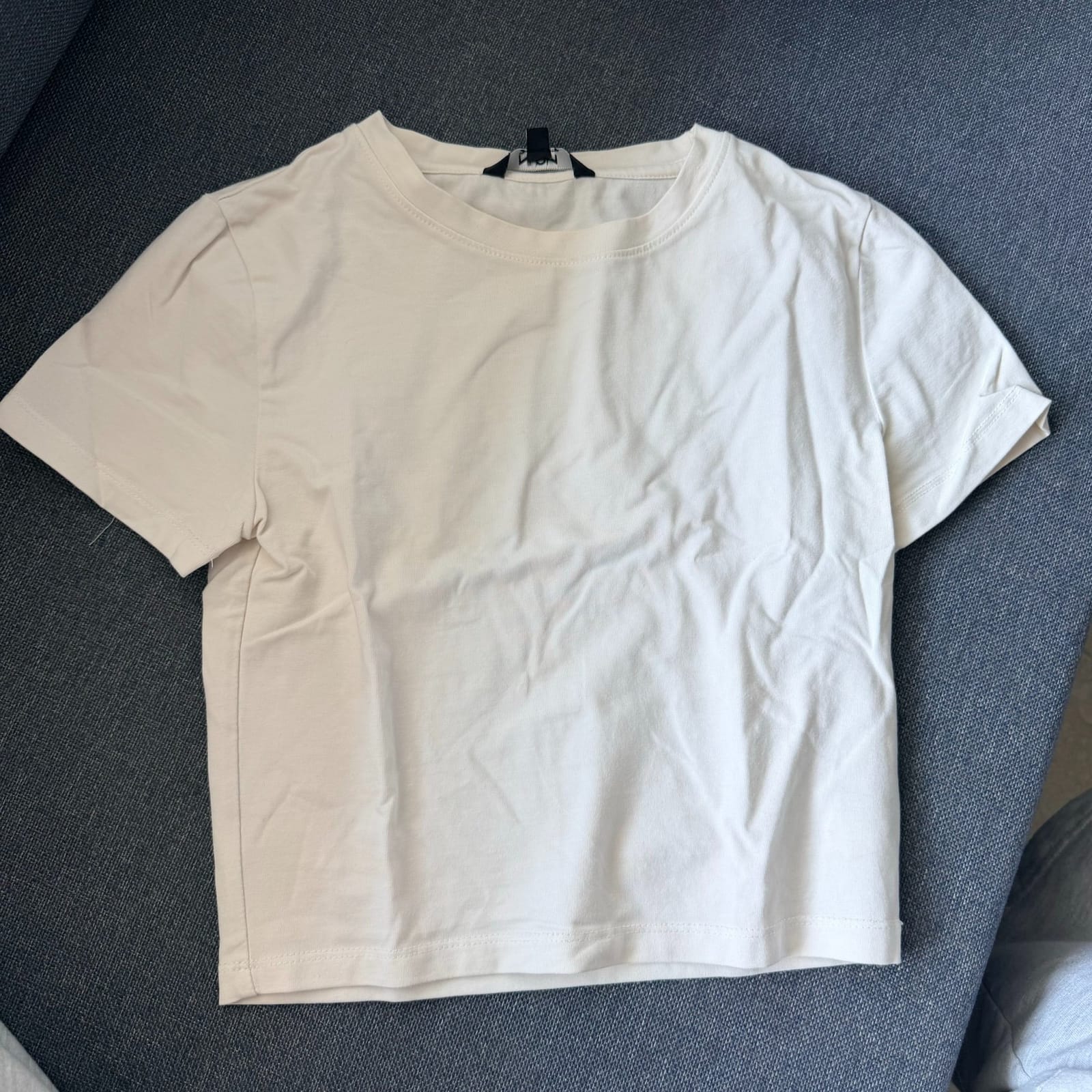 Nuon Fitted Tee — photo 1